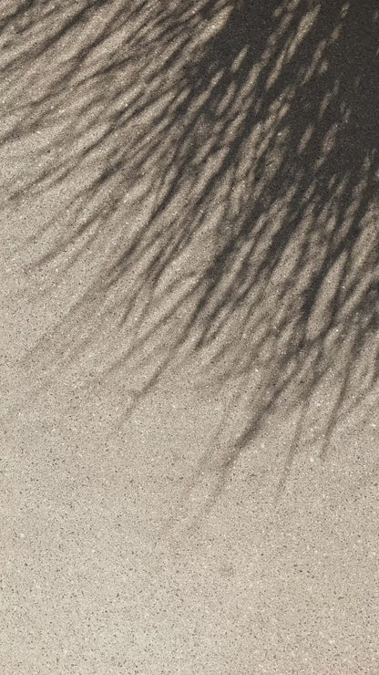 Meneflix Portable Mini Hair Straightener Cordless Rechargeable Mini Adjustable Hair Straightener Hot Comb